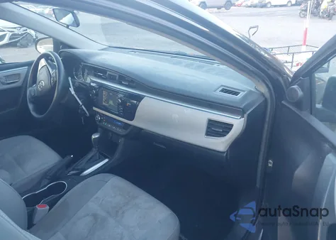 2015 Toyota Corolla Le Plus z USA, uszkodzony, nr VIN 2T1BURHE3FC412414